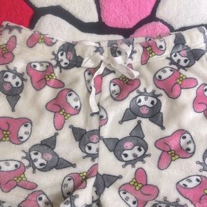 Brand New my melody & kuromi shorts 🎀 Size Large with adjustable waist.